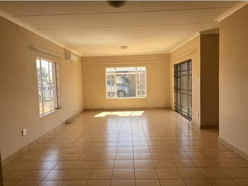 To Let 3 Bedroom Property for Rent in Kathu Northern Cape
